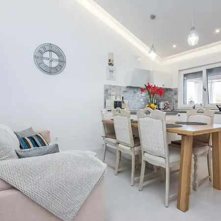 Velika Obala 2 Bibinje