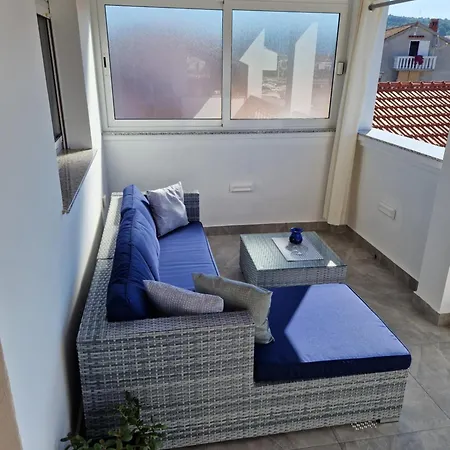 Velika Obala 2 * Bibinje