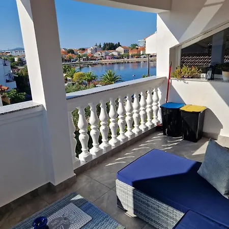 Apartment Velika Obala 2