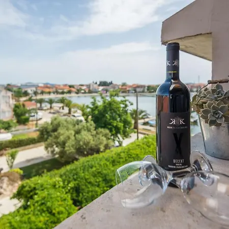 Velika Obala 2 Bibinje