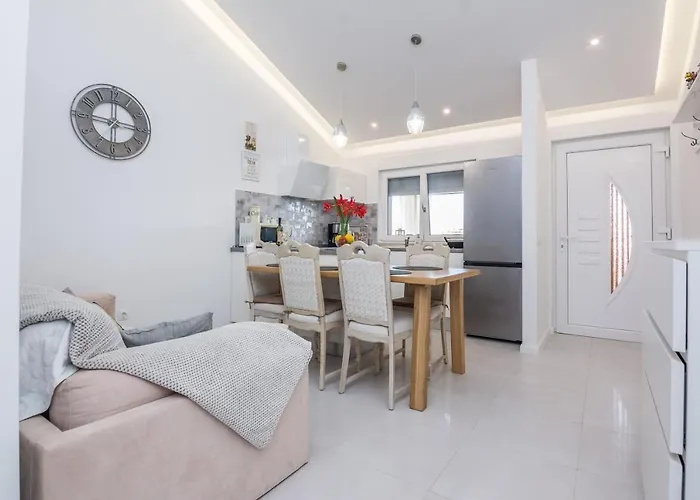 Velika Obala 2 Apartmán