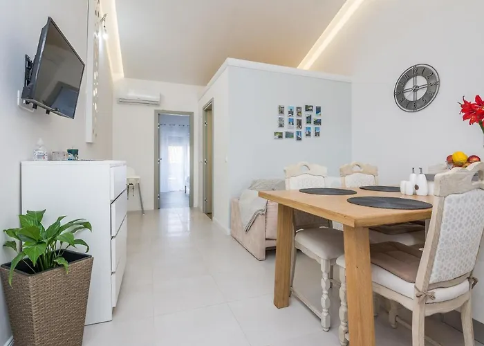 Velika Obala 2 Bibinje