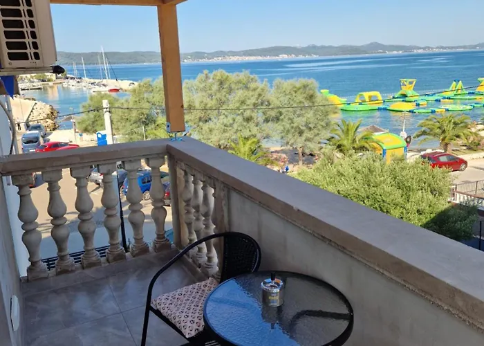 Apartmán Velika Obala 2 *